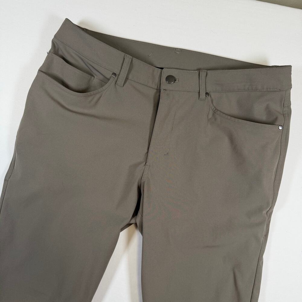 Lululemon Men’s 34x27 ABC 5 Pocket Pants Classic Fit Warpstreme Stretch Casual
